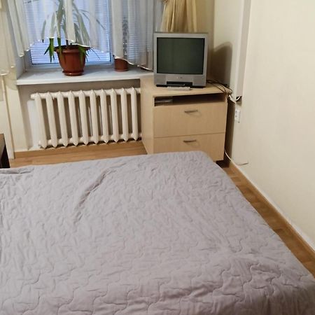 Apartment On Privokzalnaya 2/1 文尼察 外观 照片