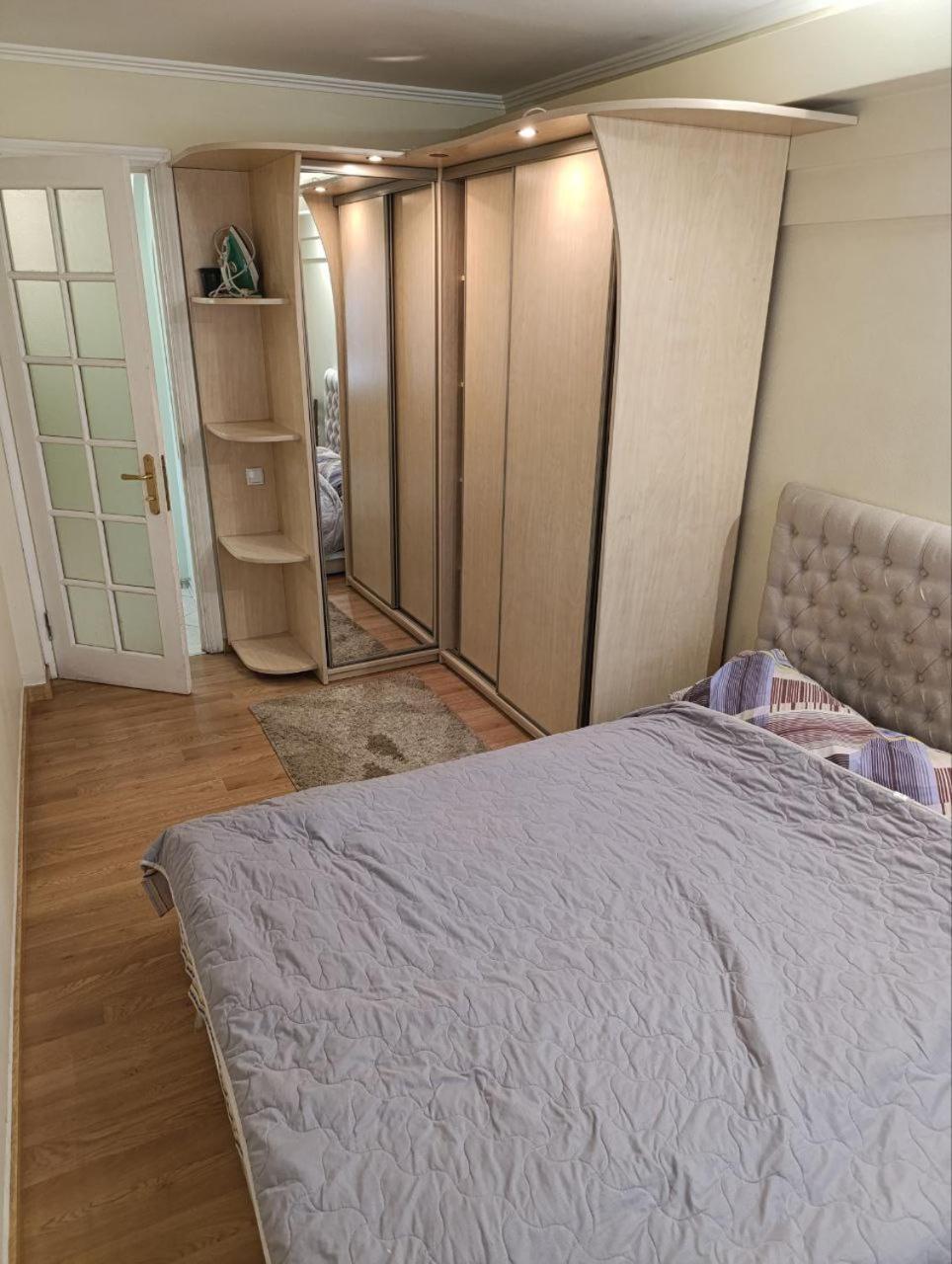 Apartment On Privokzalnaya 2/1 文尼察 外观 照片