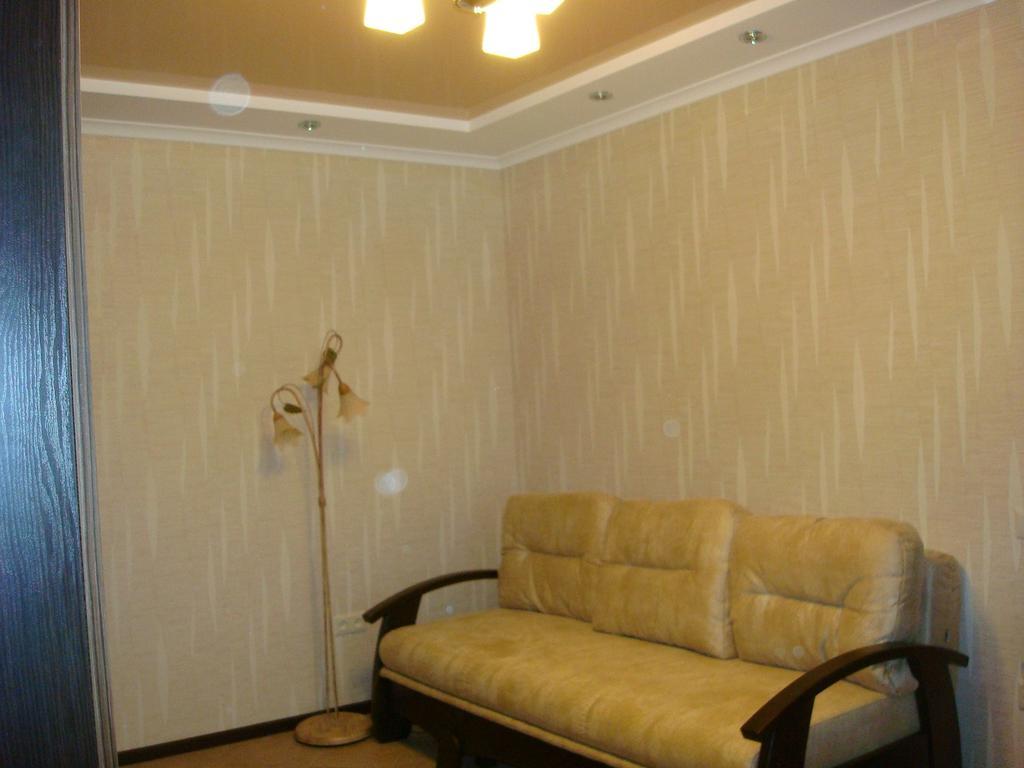 Apartment On Privokzalnaya 2/1 文尼察 外观 照片