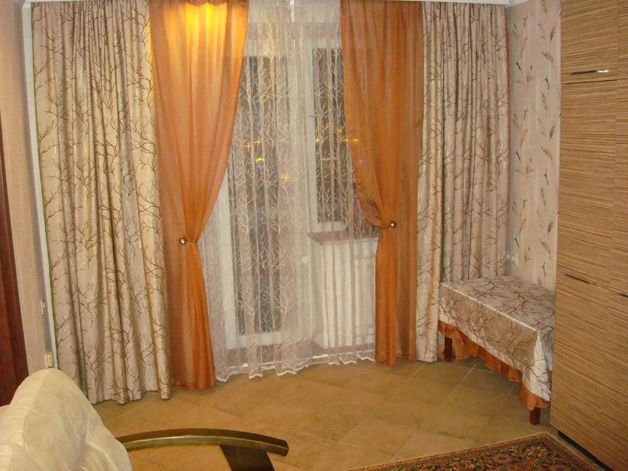 Apartment On Privokzalnaya 2/1 文尼察 外观 照片